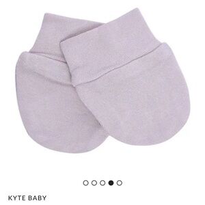 Kyte BABY Blush Infant Scratch Mittens
